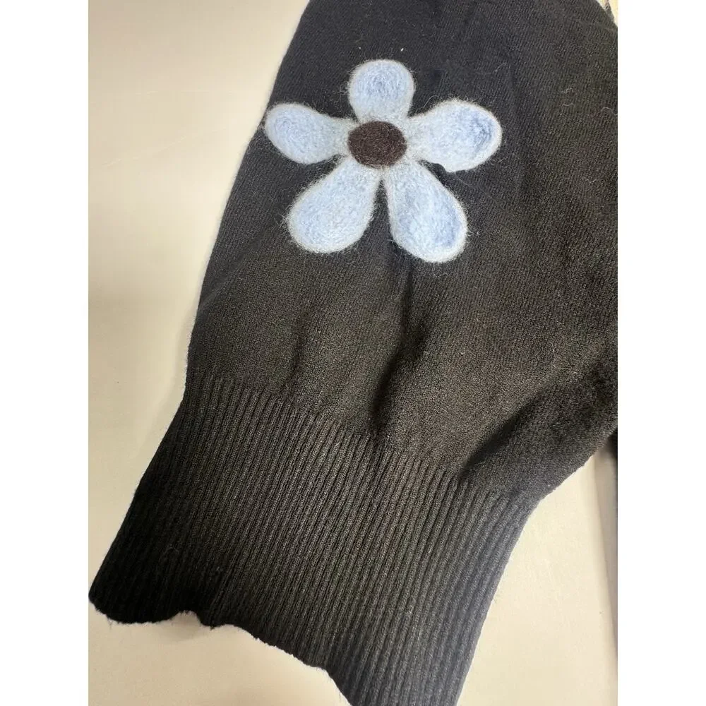 Aaeda Women’s Plus 3X Black Knit Floral Embroidered Pullover Crew Neck